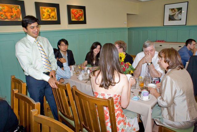 familytable.jpg